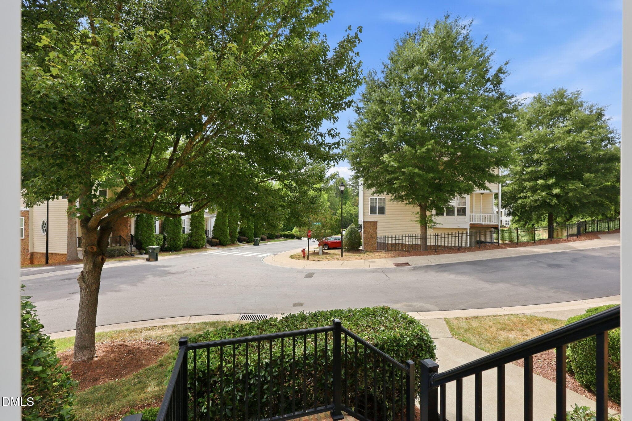 21-web-or-mls-IMG_0020 - 6102 Braidwood Court, Raleigh, NC 27612, Raleigh