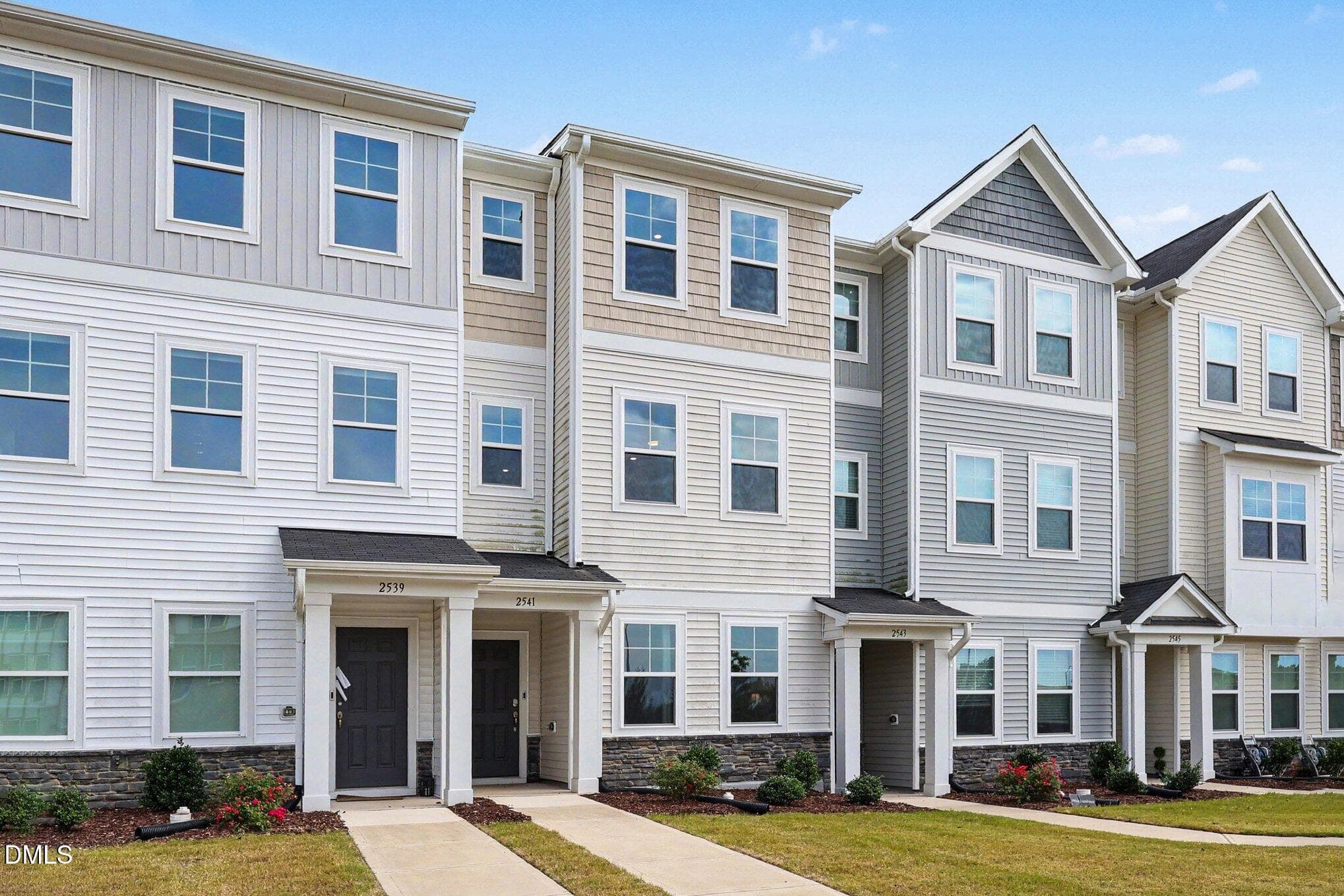 004_file_9301 - 2541 Kasota Lane, Raleigh, NC 27610, Raleigh
