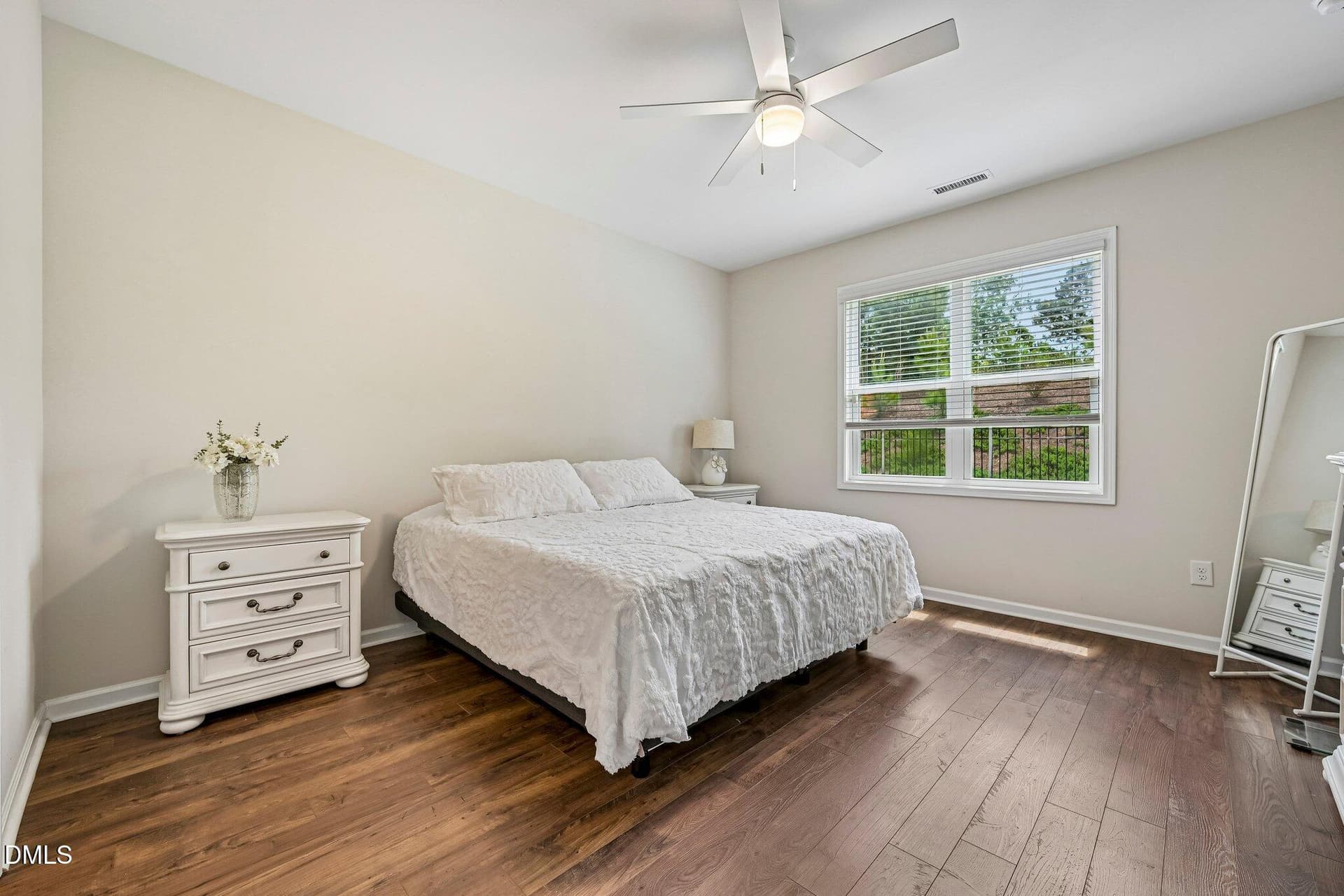 30-web-or-mls-Stromness Path-S1806-030 - 127 Stromness Path, Clayton, NC 27527