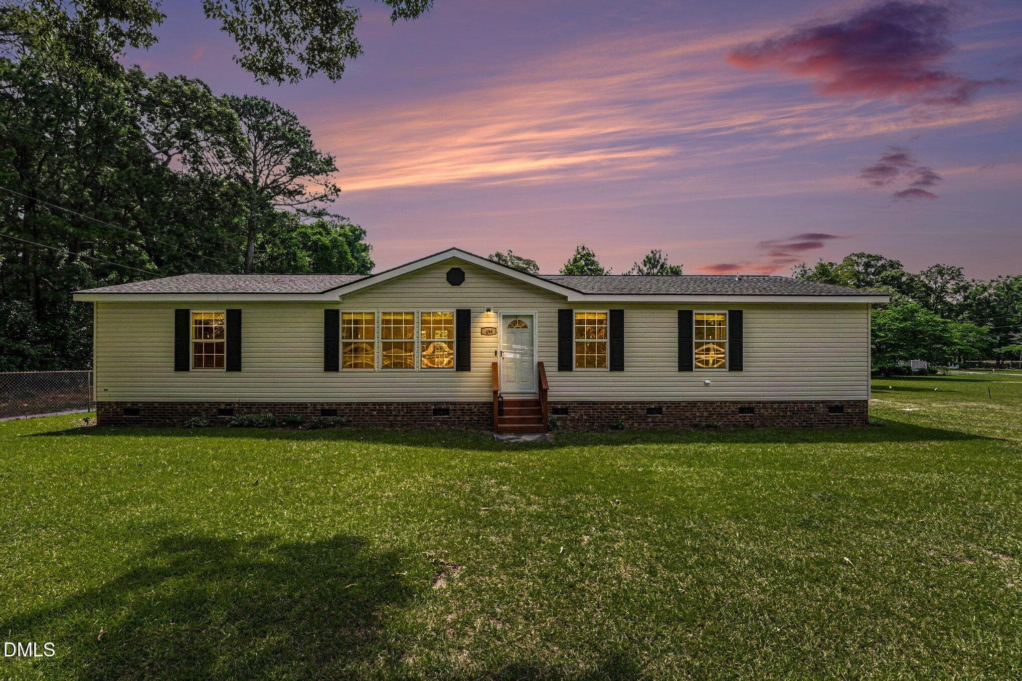 001_file_9300 - 694 John Lee Road, Dunn, NC 28334