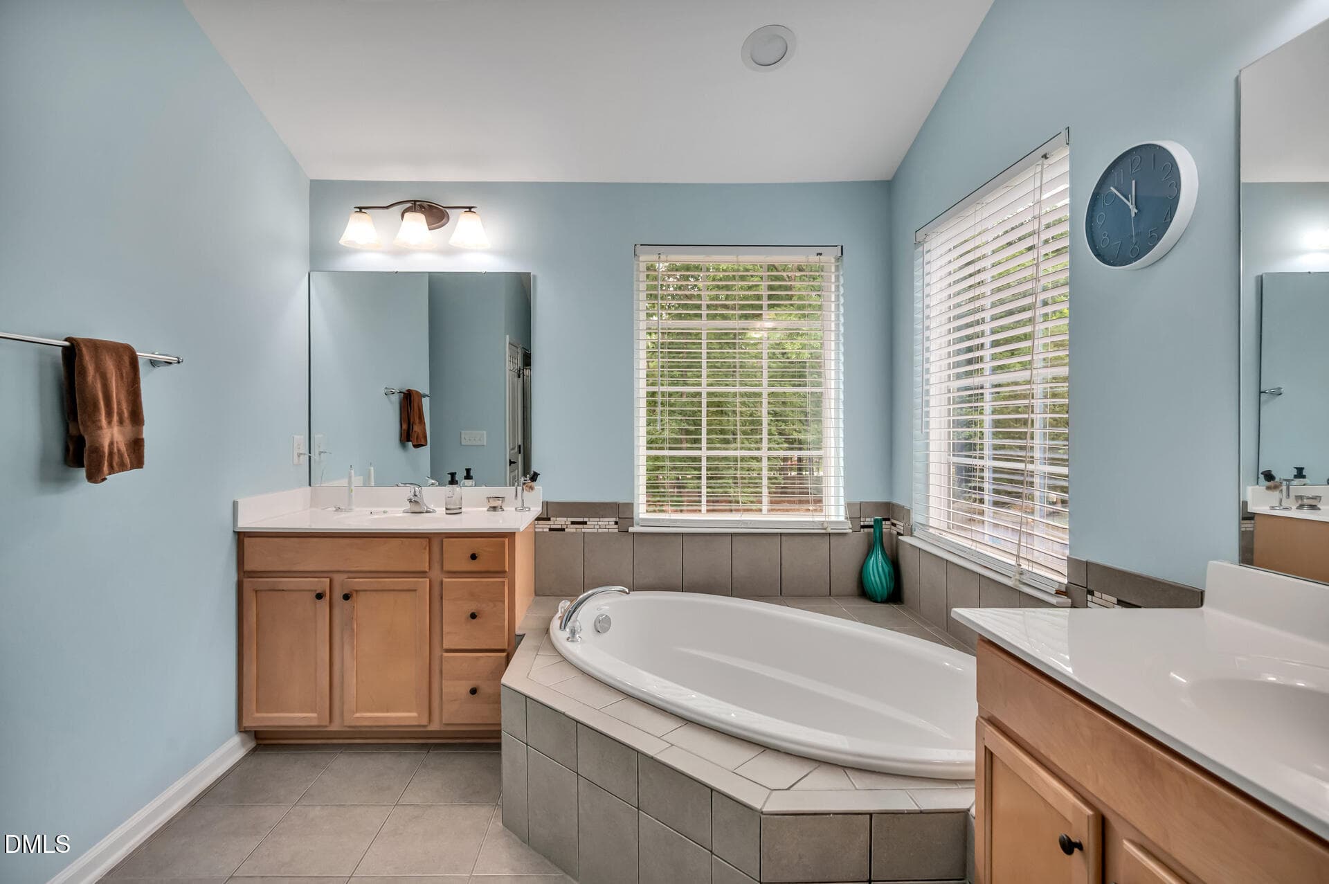 FAR_8200 - 67 S Farnleigh Drive, Chapel Hill, NC 27517, Chapel Hill