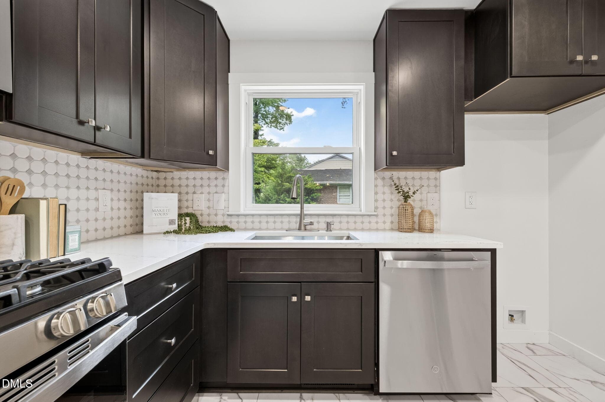 13-web-or-mls-IMG_0365 - 4612 Radcliff Road, Raleigh, NC 27609, Raleigh