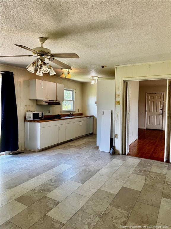 Photo 7 - 5301 Flagstone Court, Fayetteville, NC 28303, Fayetteville