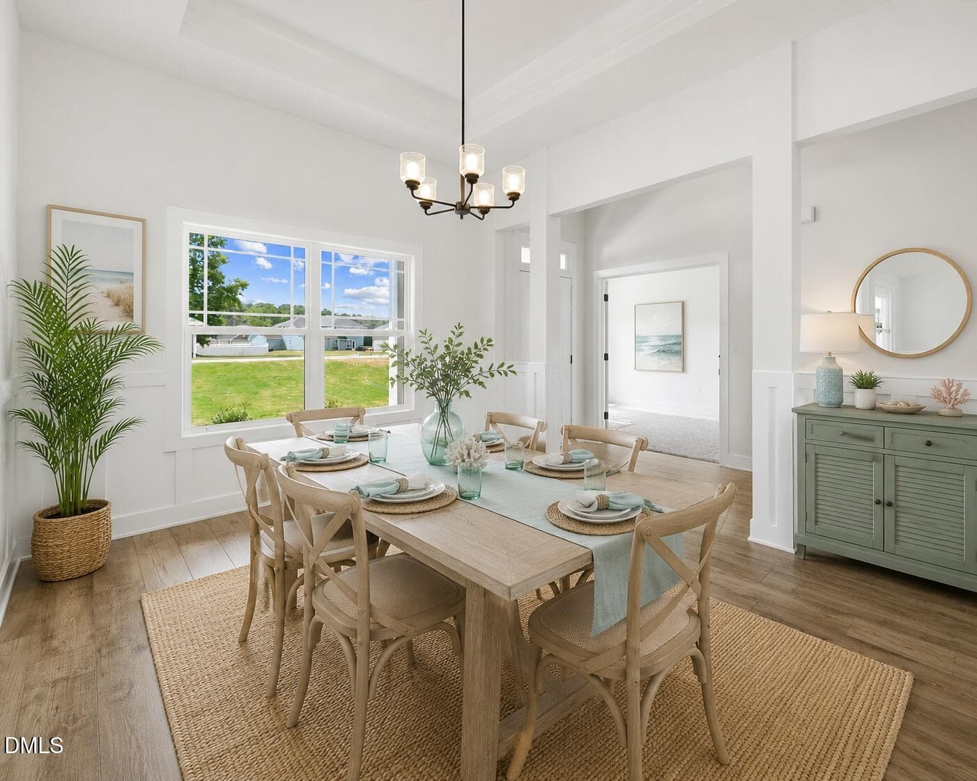 Dining - 108 Brighton Street, La Grange, NC 28551