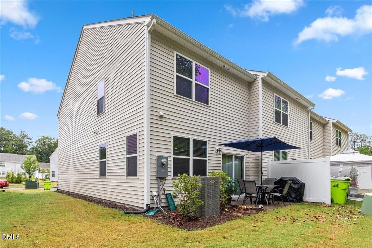 44-2040 Trailside Dr - 2040 Trailside Drive, Durham, NC 27704, Durham
