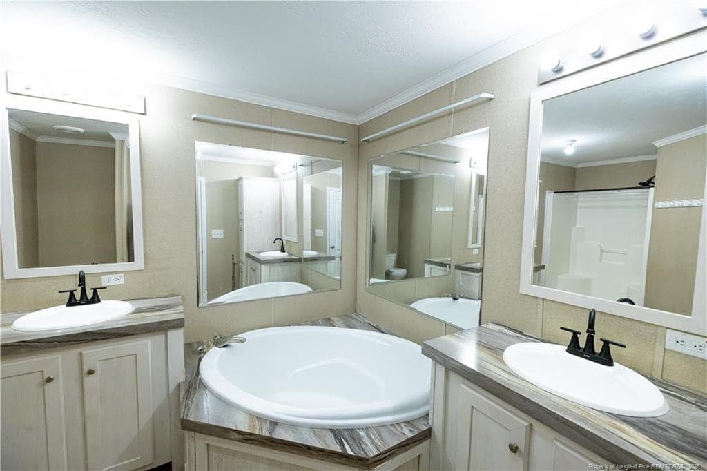 Photo 9 - 165 Sanderson Road, Maxton, NC 28364, Maxton