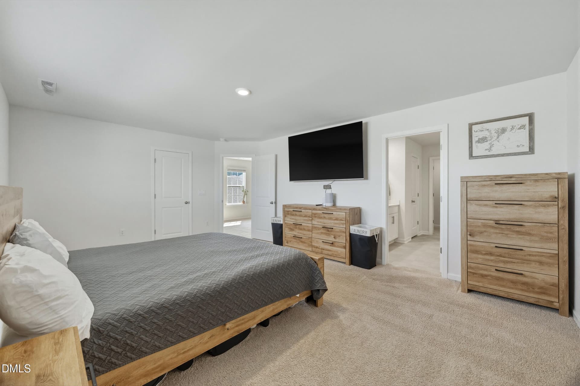 16_16 -30 branch wood dr, interior, prim - 30 Branch Wood Drive, Fuquay Varina, NC 27526