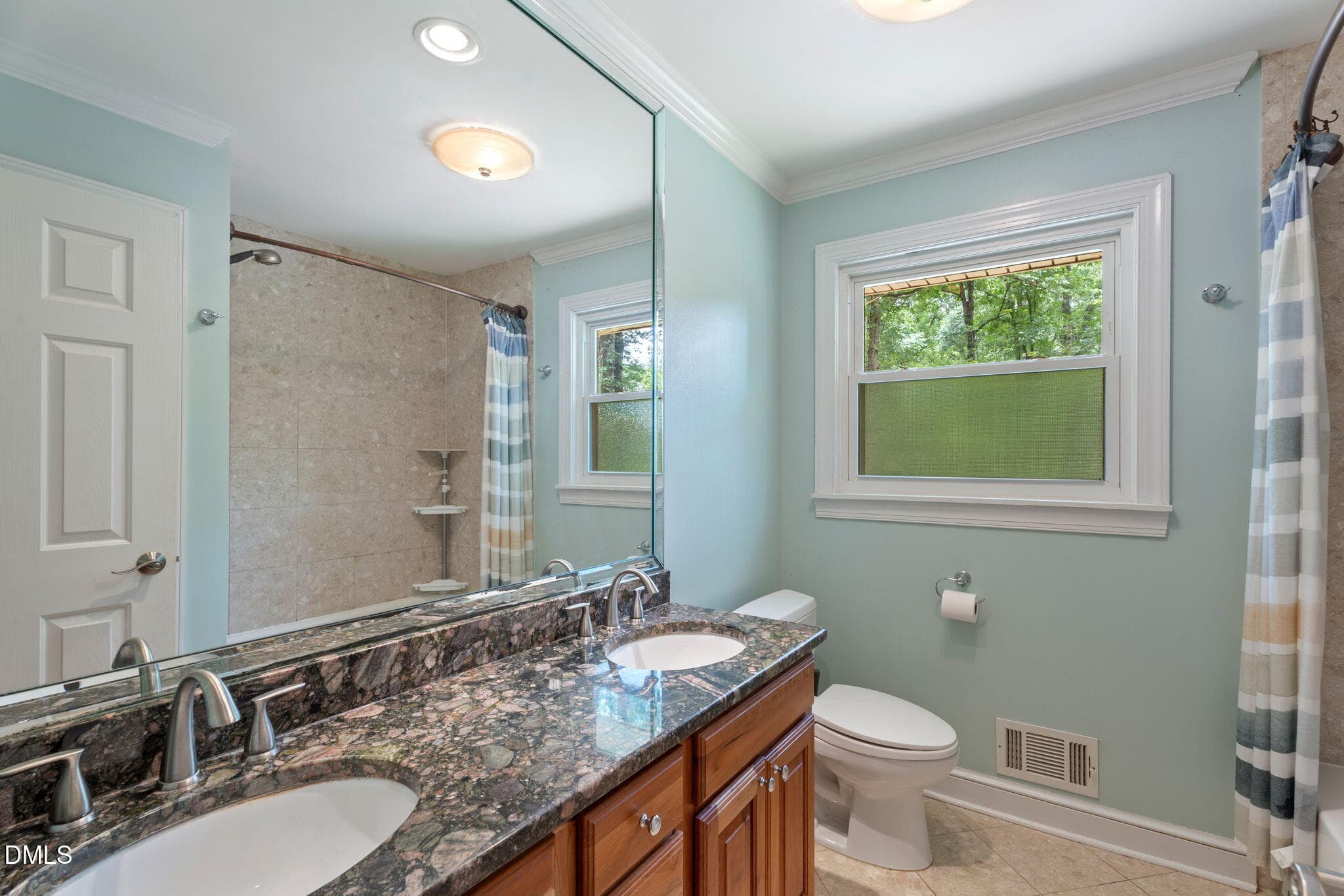 15-web-or-mls-DSC09684 - 4419 Laurel Hills Road, Raleigh, NC 27612, Raleigh