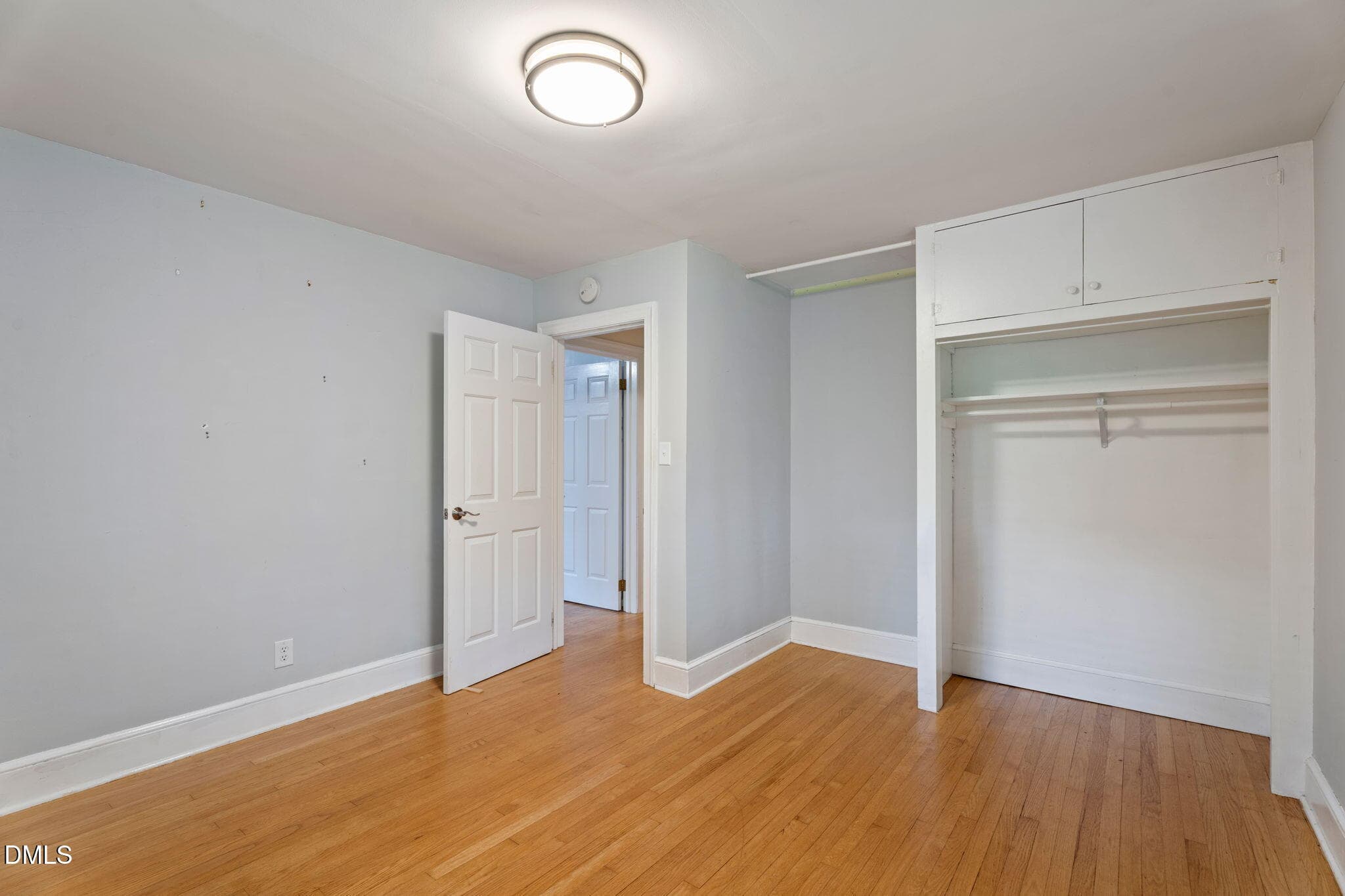 17-web-or-mls-DSC09699 - 4419 Laurel Hills Road, Raleigh, NC 27612, Raleigh