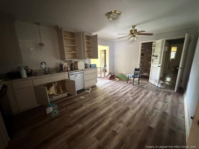 Photo 2 - 412 Buie Court, Fayetteville, NC 28304, Fayetteville