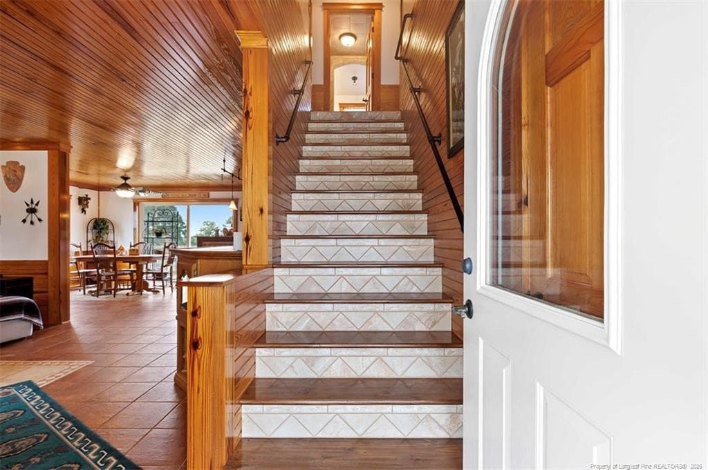 Entrance from front door - 578 Atkins Road, Cameron, NC 28326