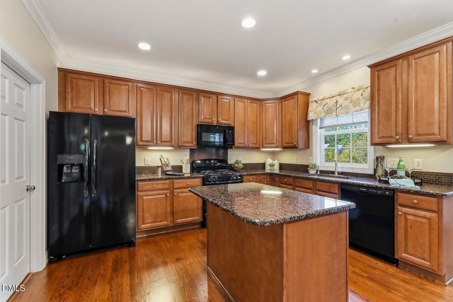 022-038-Kitchen-1500x1000 - 1613 Bellenden Drive, Durham, NC 27713, Durham