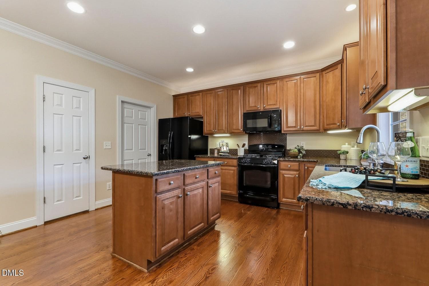 024-026-Kitchen-1500x1000 - 1613 Bellenden Drive, Durham, NC 27713, Durham