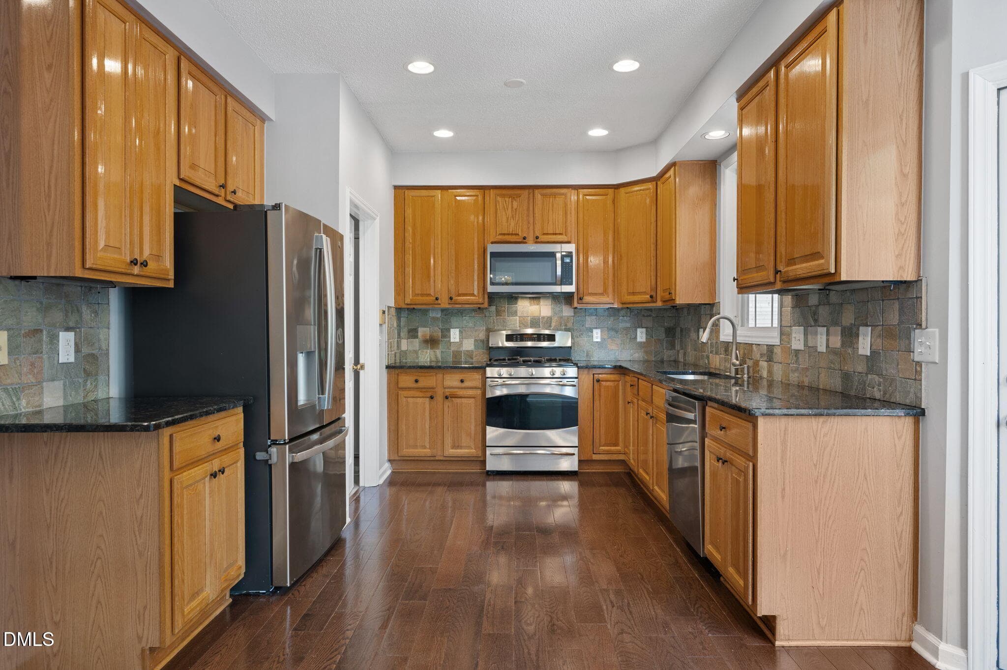 Kitchen - 105 New Parkside Drive, Chapel Hill, NC 27516, Chapel Hill