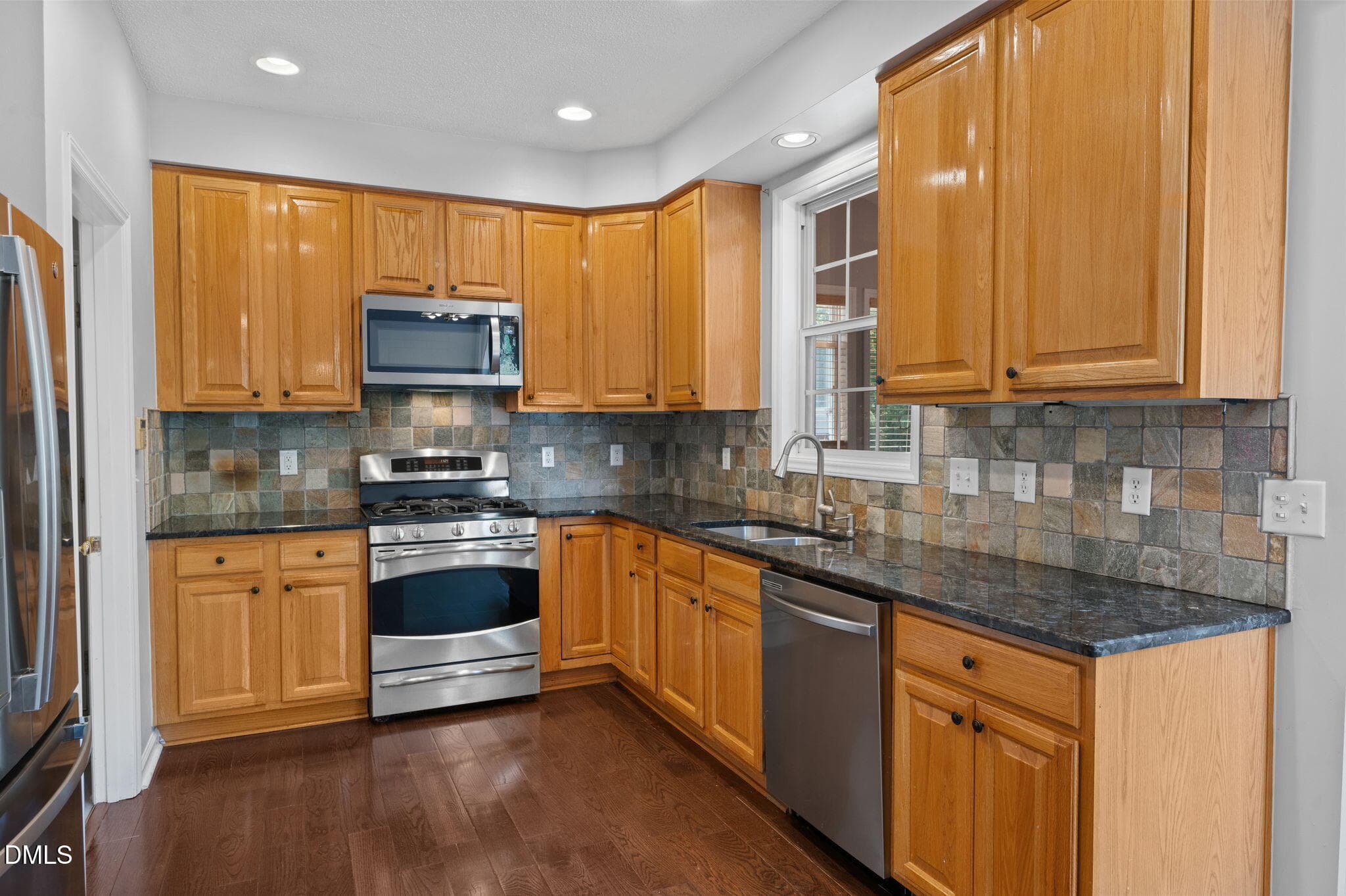 Kitchen - 105 New Parkside Drive, Chapel Hill, NC 27516, Chapel Hill