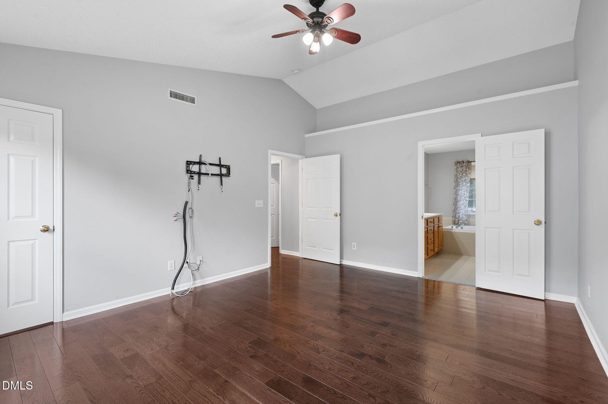 Owners Suite - 105 New Parkside Drive, Chapel Hill, NC 27516, Chapel Hill