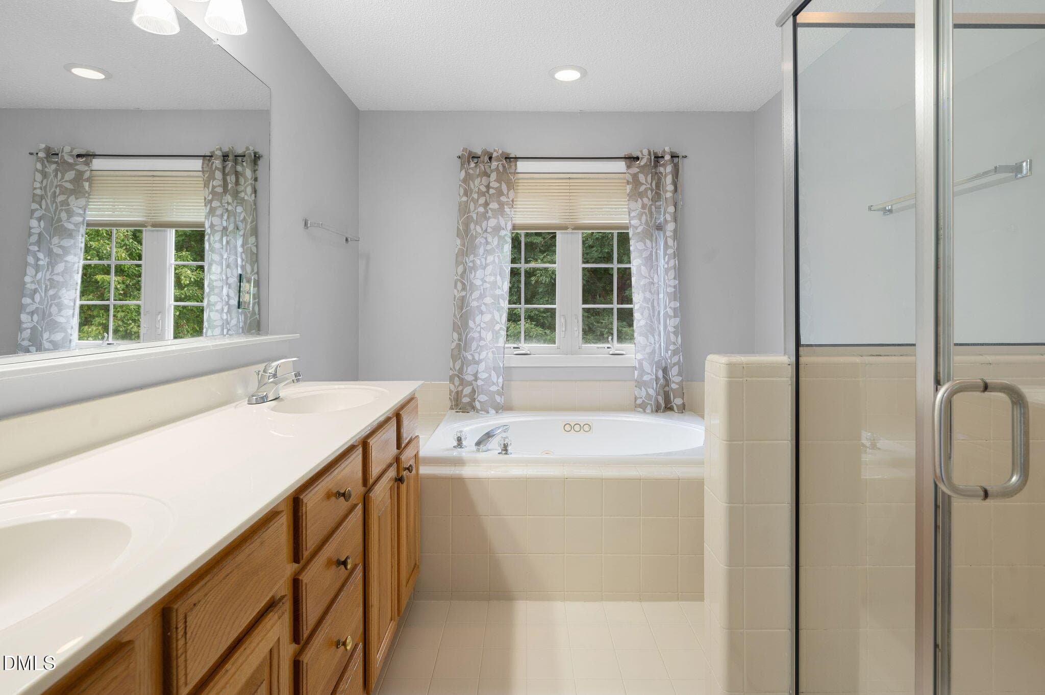 Owners Suite Bath - 105 New Parkside Drive, Chapel Hill, NC 27516, Chapel Hill