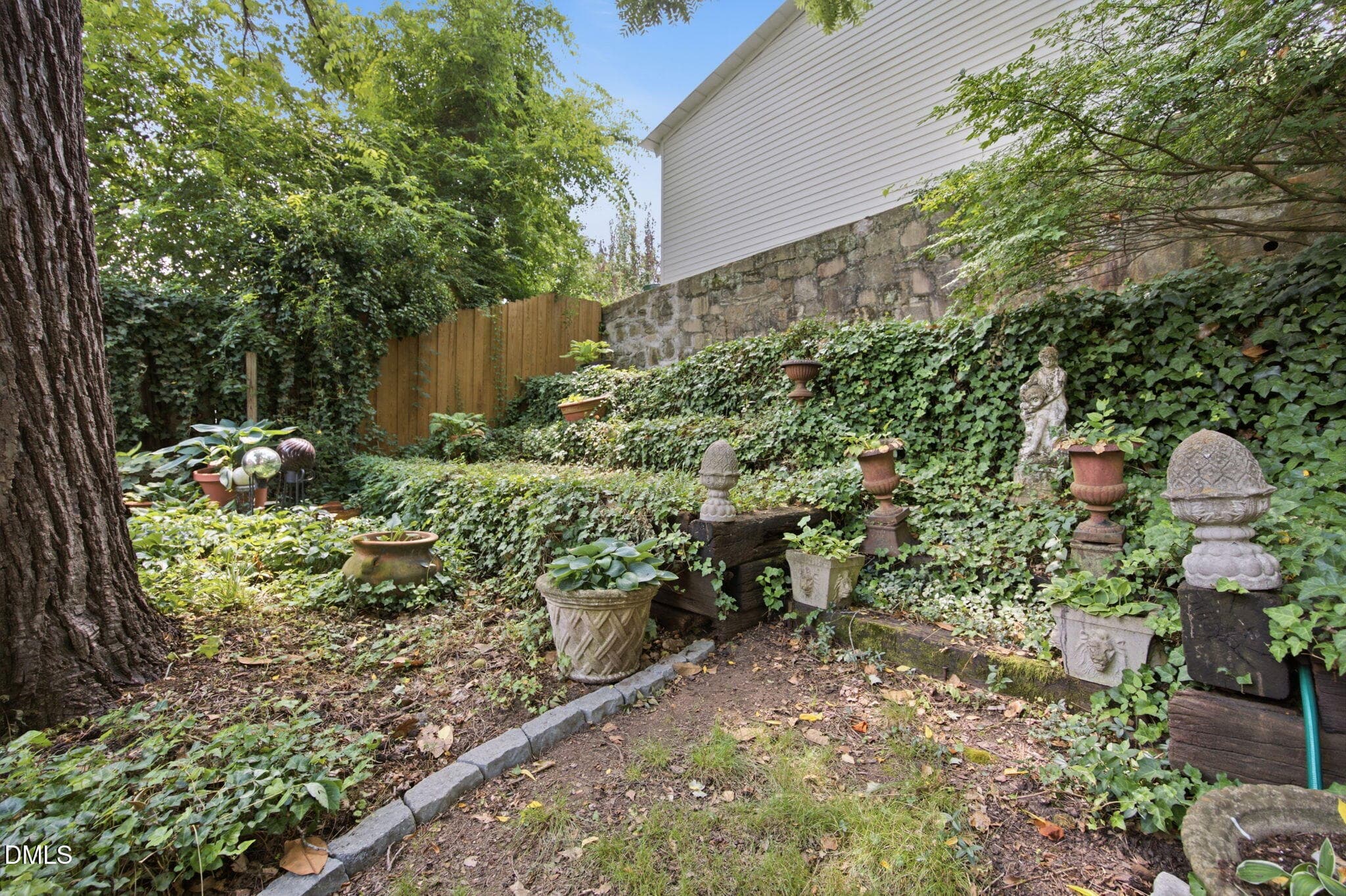 47-web-or-mls-IMG_3306 - 514 E Lane Street, Raleigh, NC 27601, Raleigh
