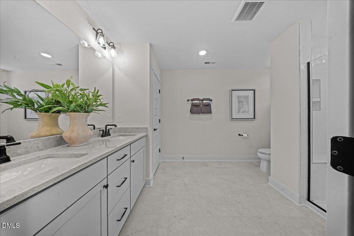 50-DSC03579 - 5915 Dunzo Drive, Raleigh, NC 27617, Raleigh