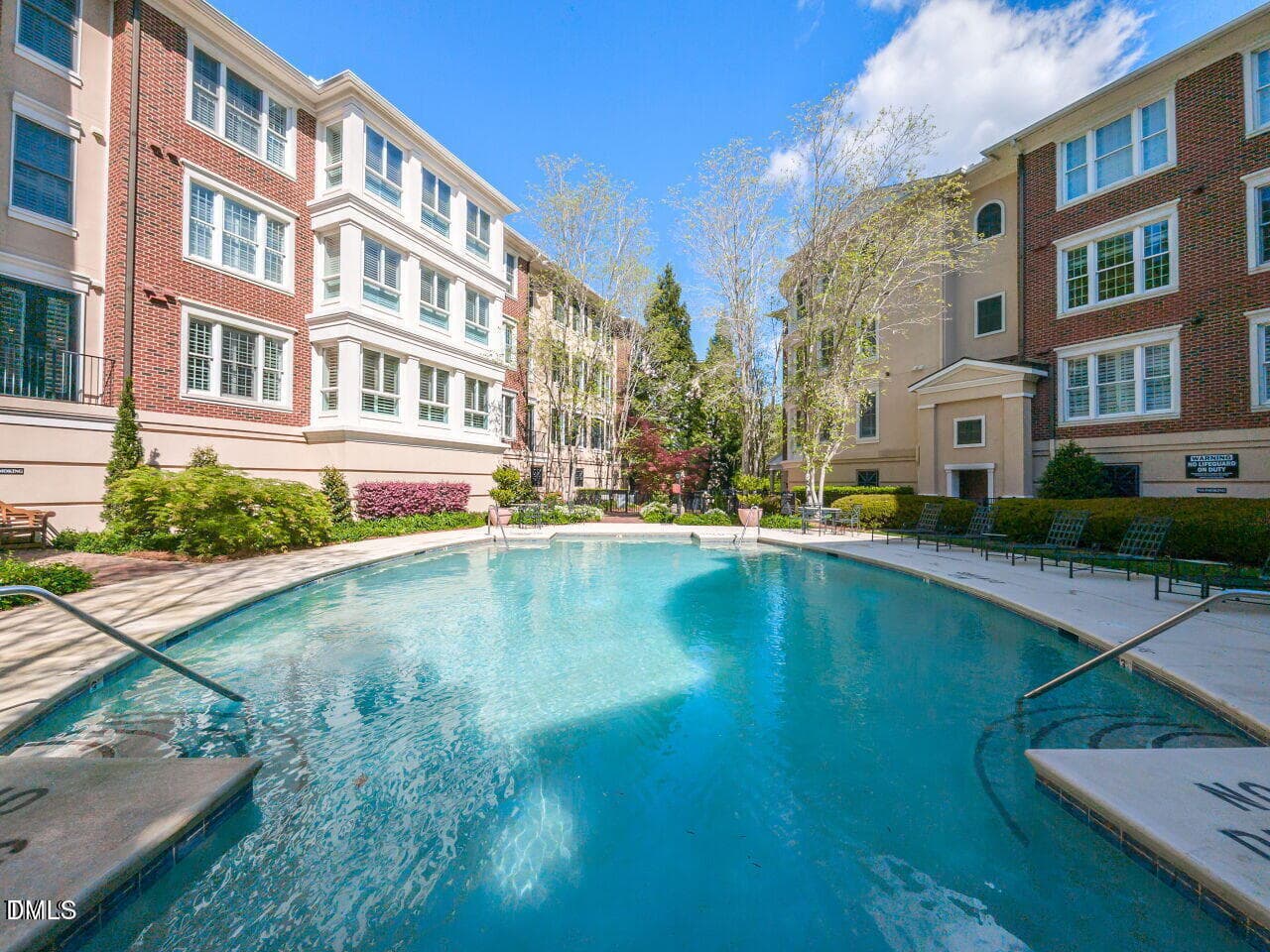 Pool - 2801 Glenwood Gardens Lane 303, Raleigh, NC 27608, Raleigh
