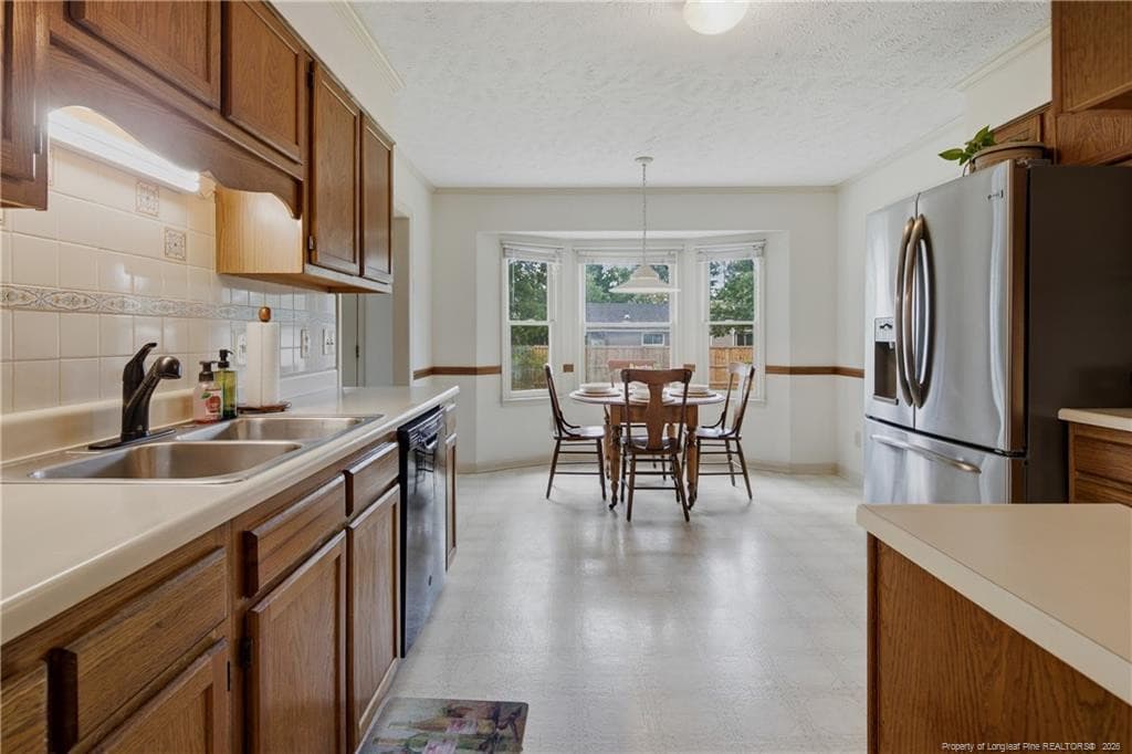 Photo 14 - 6859 Green Creek Road, Fayetteville, NC 28314, Fayetteville