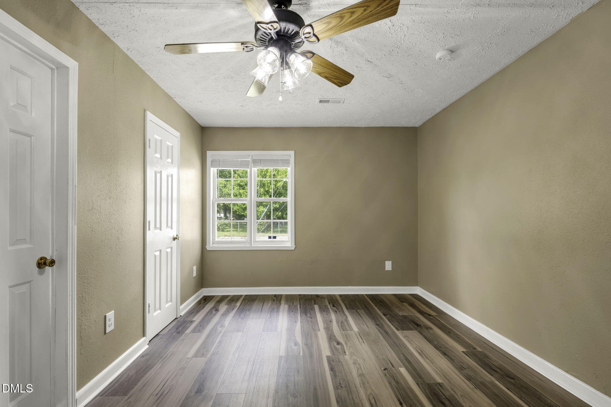 24-web-or-mls-_D2L4281 - 110 Campbell Street, Lumberton, NC 28358