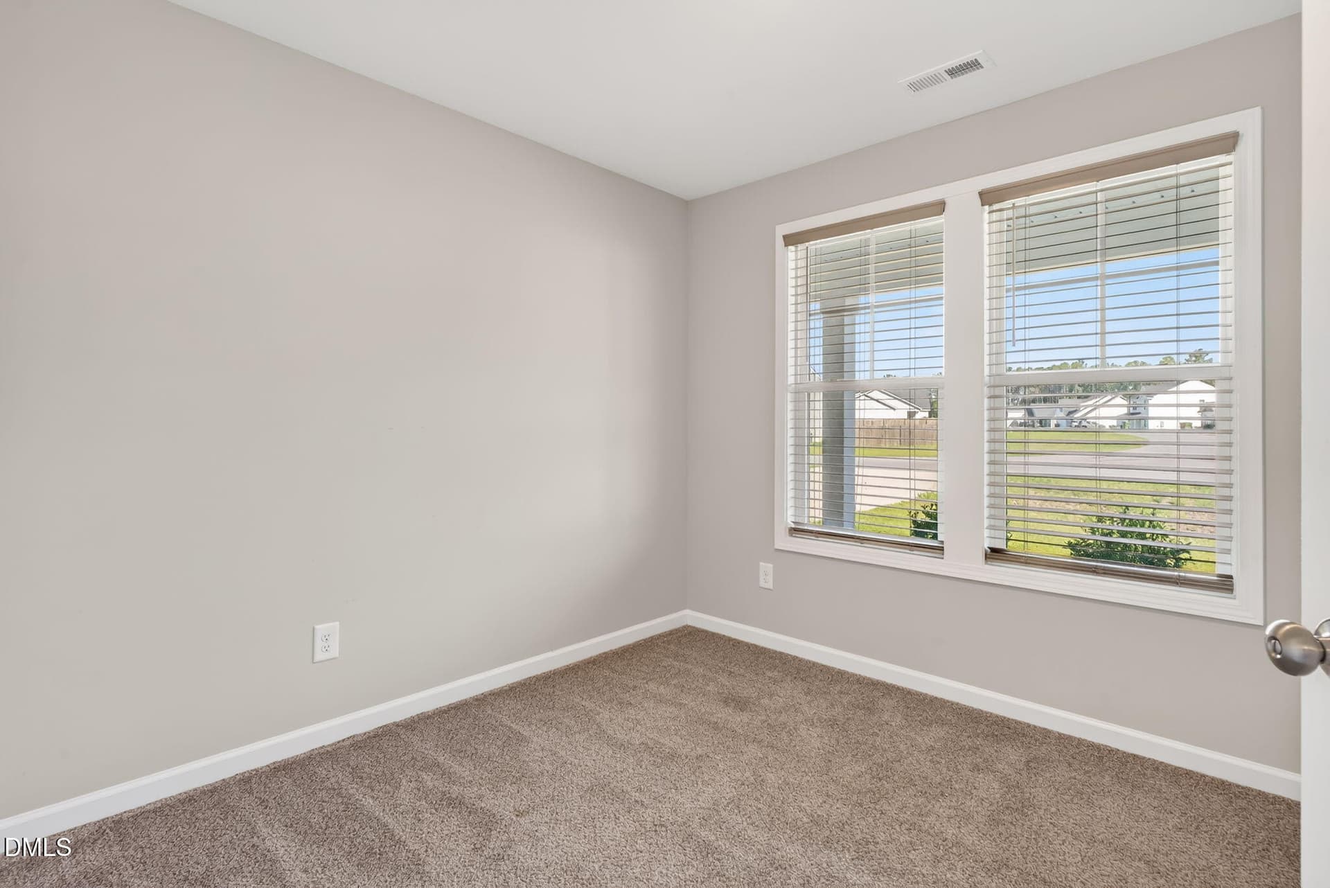 15-web-or-mls-DSC00022 - 40 Terrier Court, Parkton, NC 28371