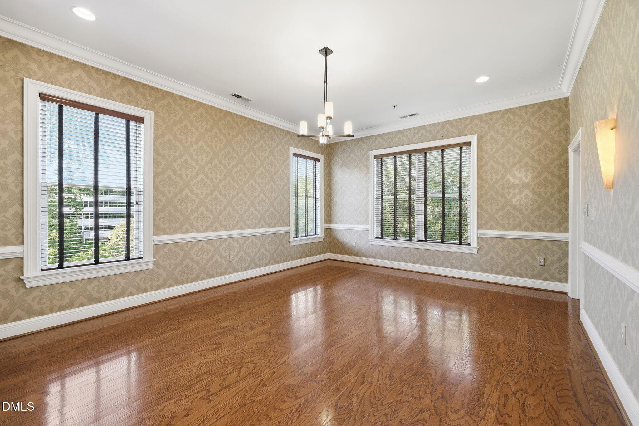 Dining Room - 2801 Glenwood Gardens Lane 303, Raleigh, NC 27608, Raleigh