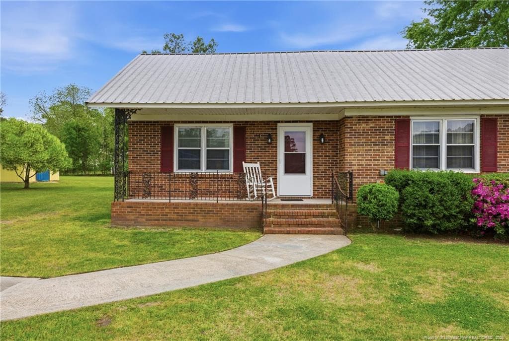 Photo 4 - 113 N Third Street, Dublin, NC 28332