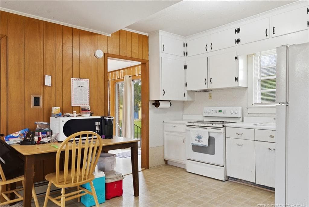 Photo 11 - 113 N Third Street, Dublin, NC 28332