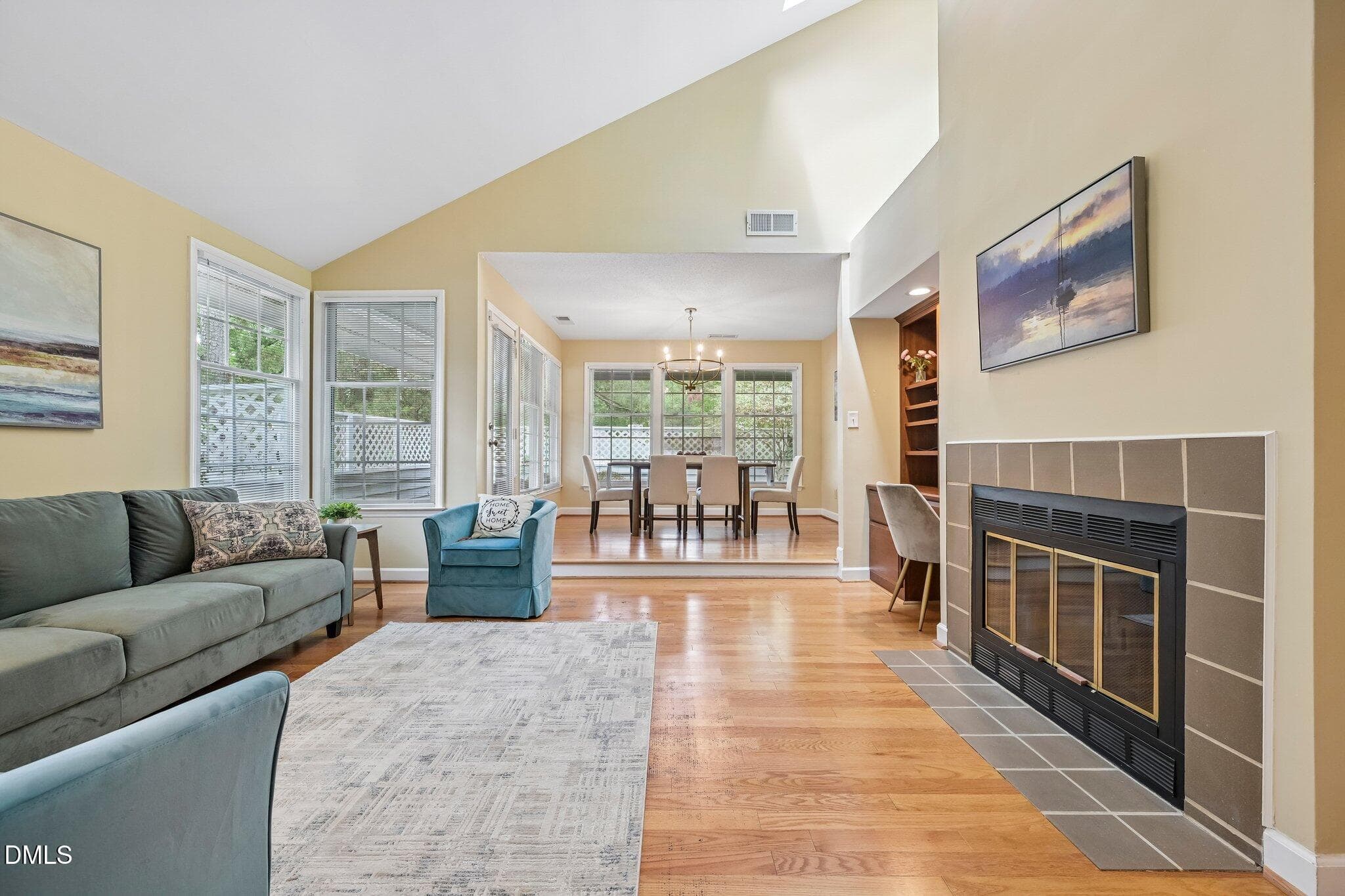8-web-or-mls-White Oak Way-S2406-008 - 101 White Oak Way, Chapel Hill, NC 27514, Chapel Hill
