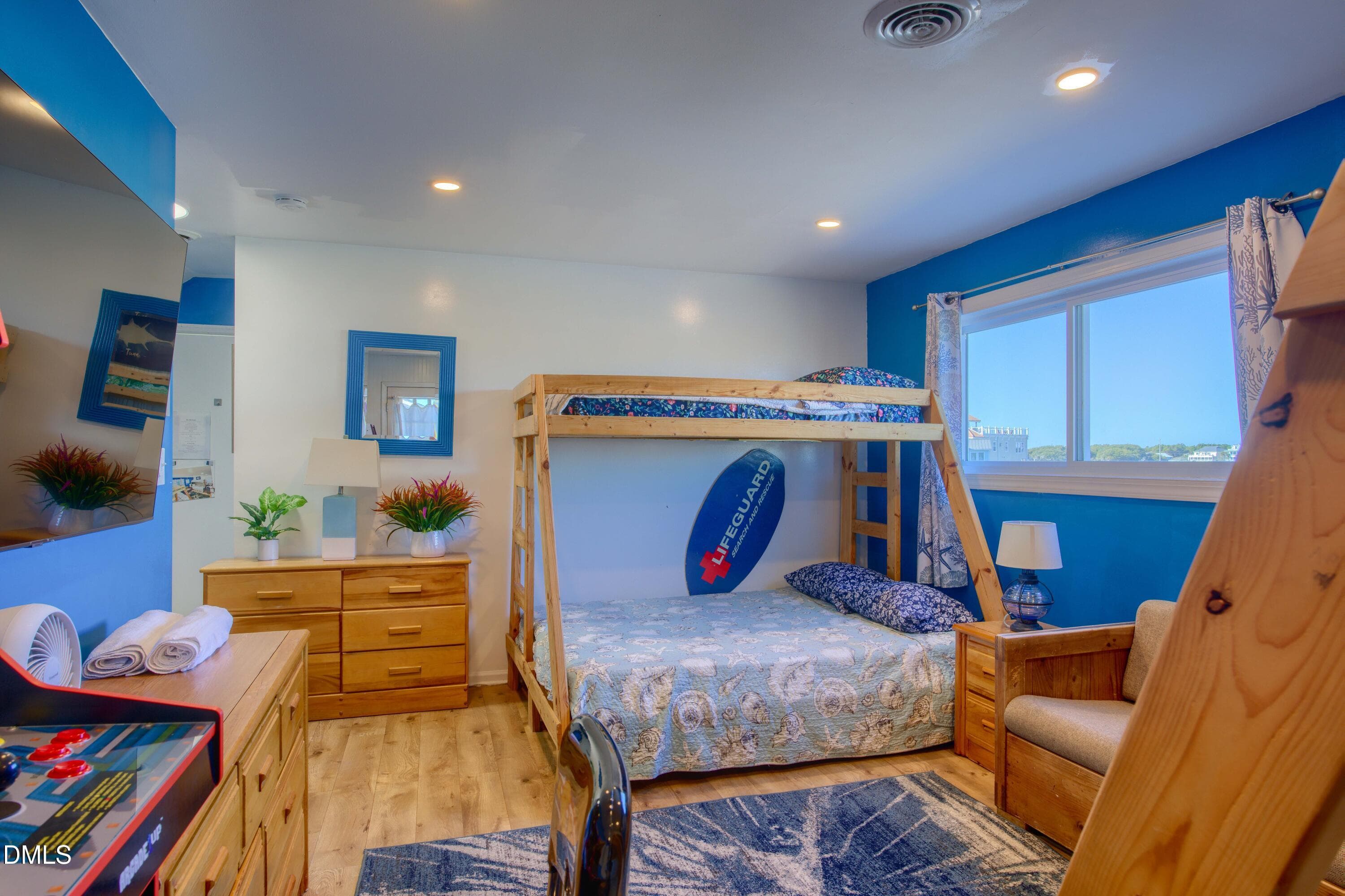 1601 New River Inlet Road - Interior - E - 1601 New River Inlet Road, North Topsail Beach, NC 28460, North Topsail Beach