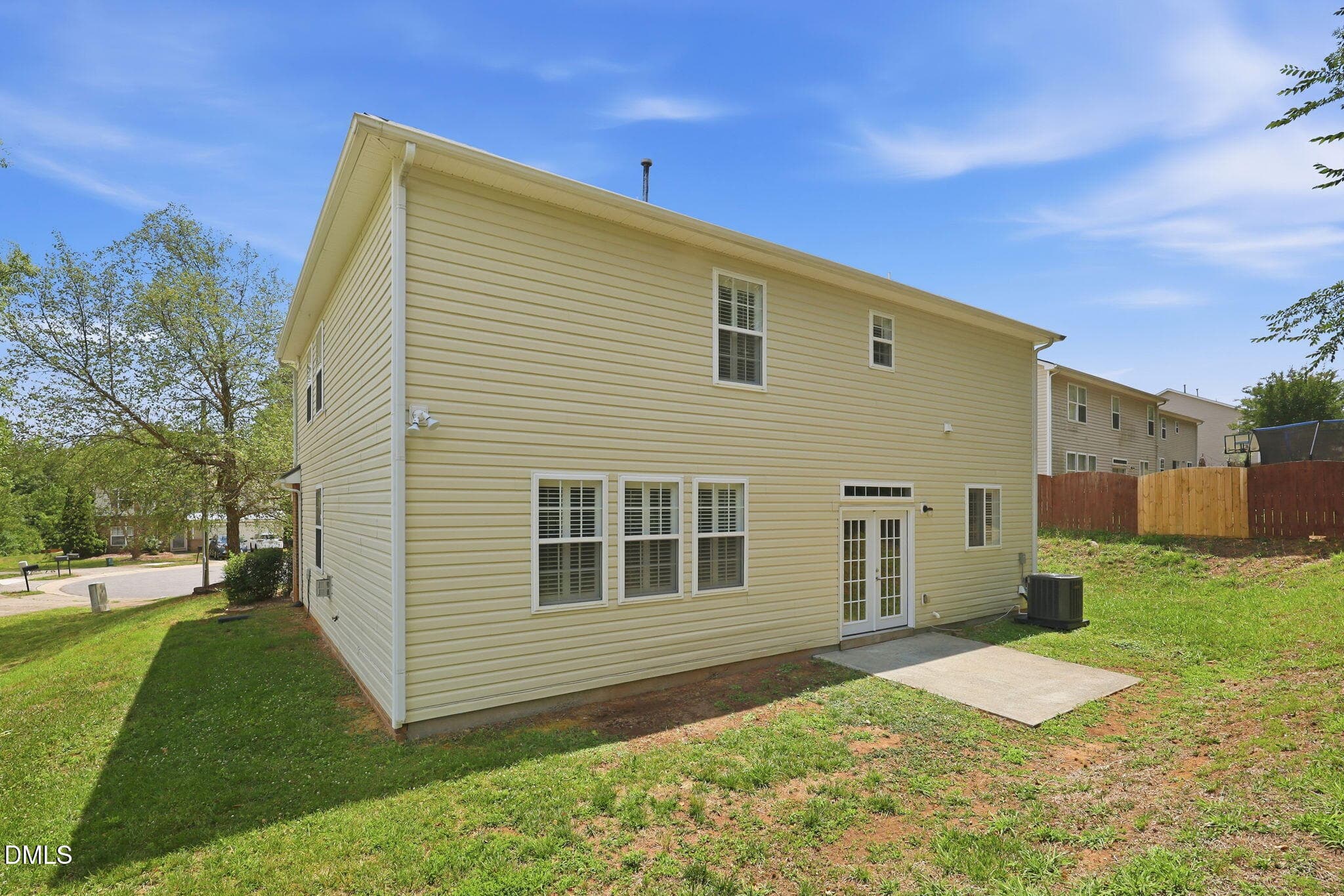 52-web-or-mls-IMG_9225_1 - 117 Woodtrellis Court, Durham, NC 27703, Durham