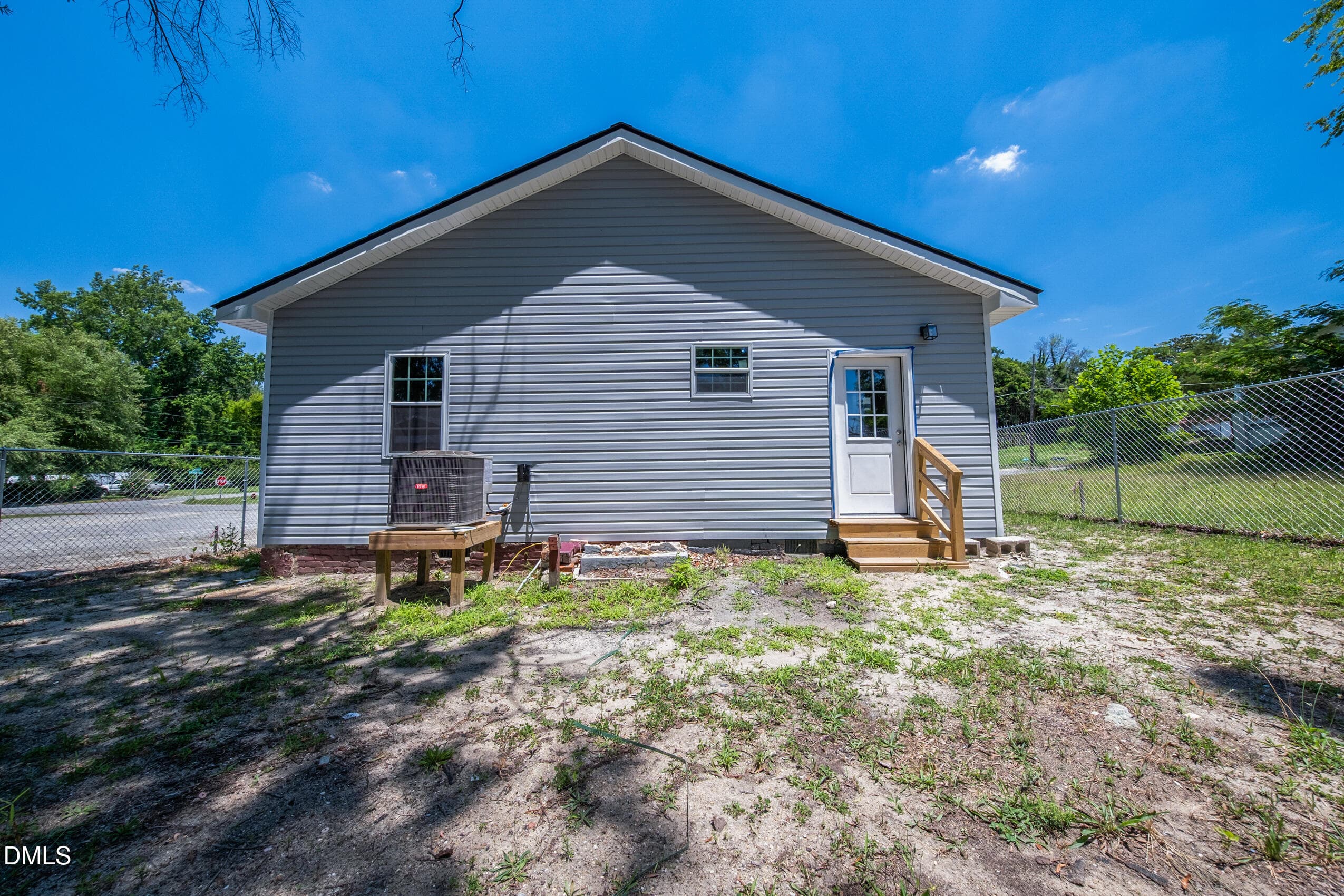 DSCF4615 - 602 Simmons Street, Goldsboro, NC 27530