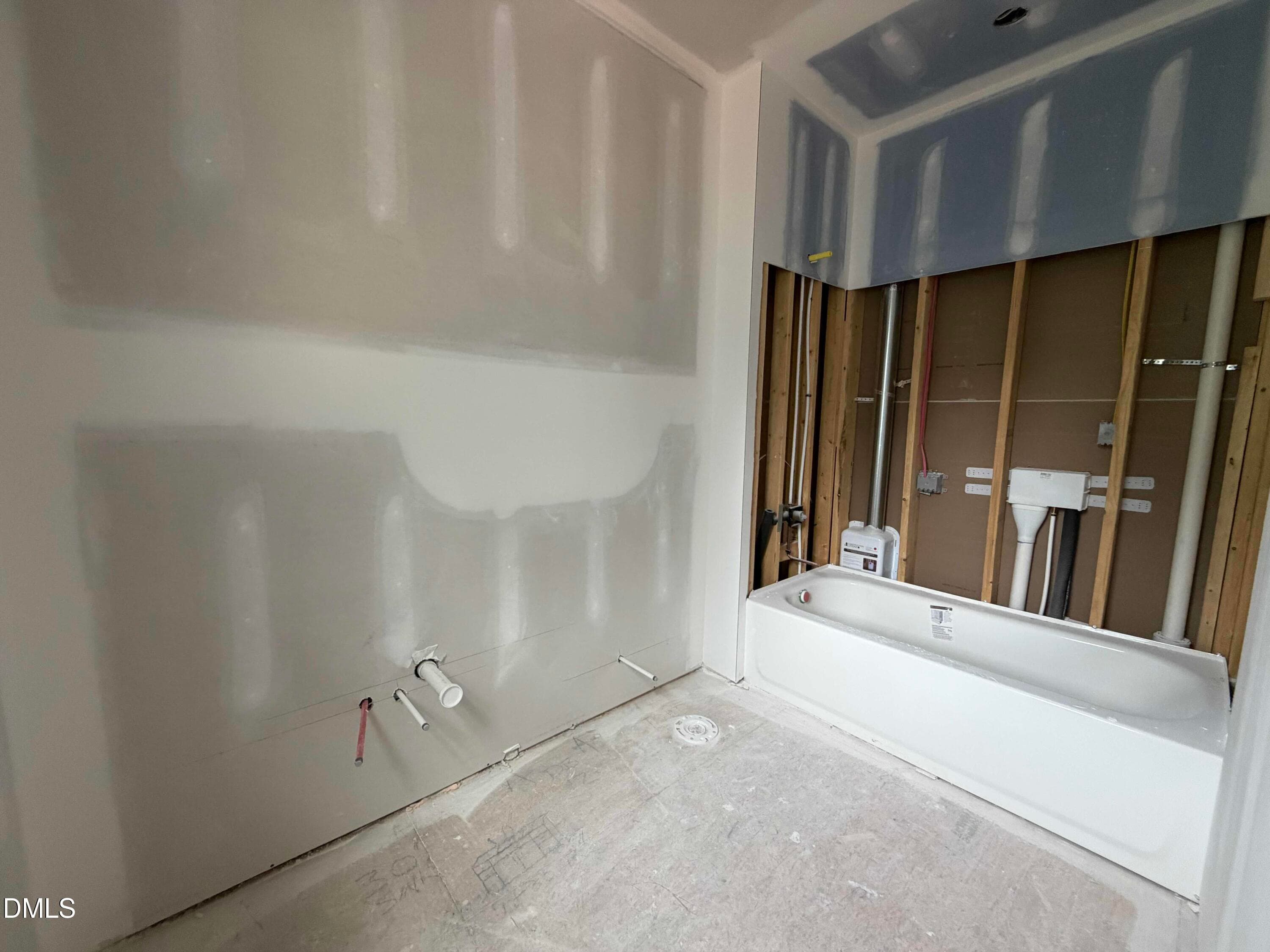 Full Bath #3 - 2123 Dunhill Drive, Raleigh, NC 27608, Raleigh