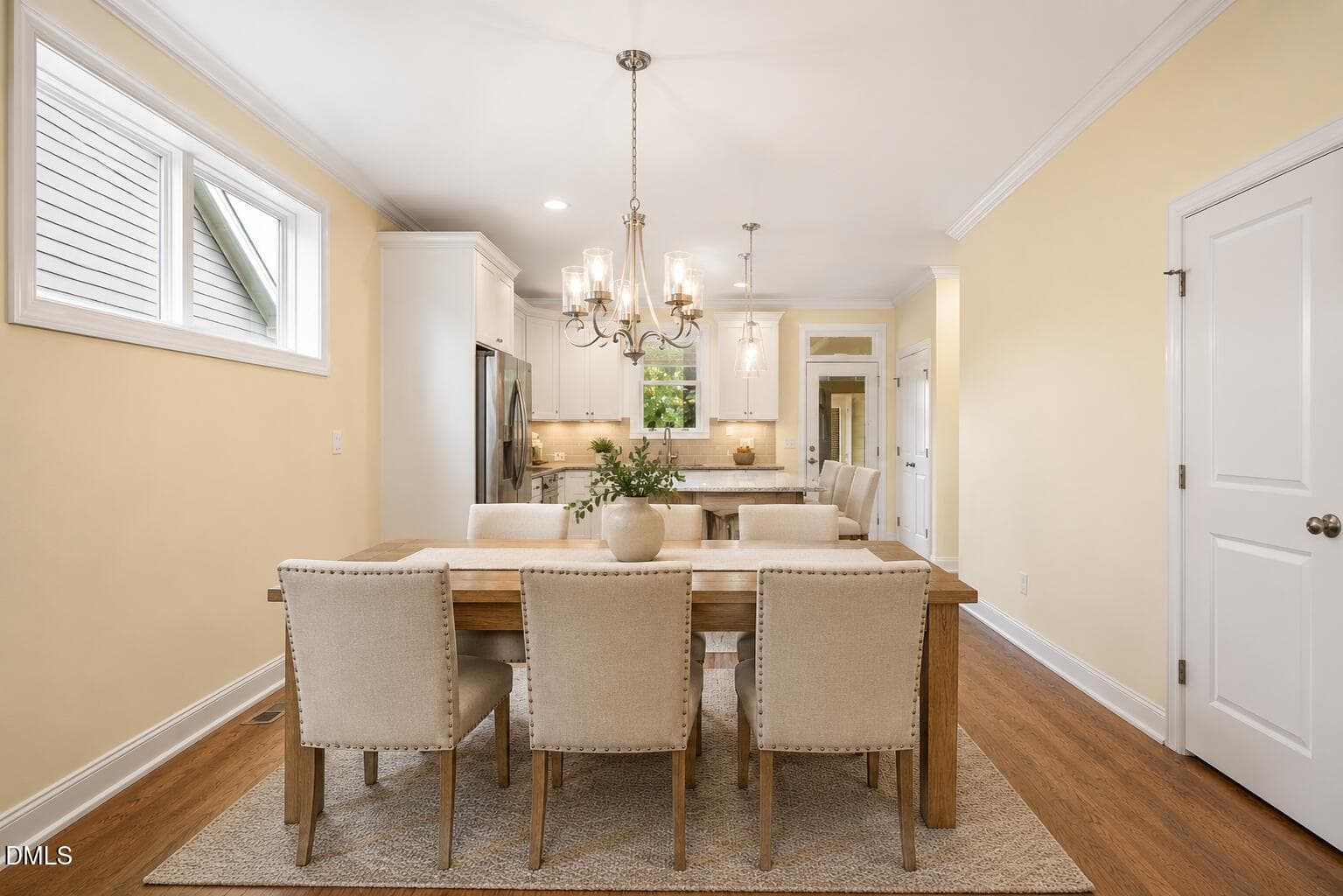 Dining - 297 Beacon Ridge Boulevard, Chapel Hill, NC 27516, Chapel Hill