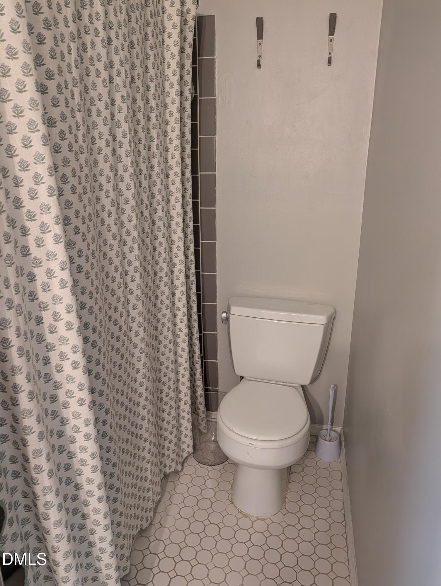 9739 - 220 Elizabeth Street Apt F3, Chapel Hill, NC 27514, Chapel Hill