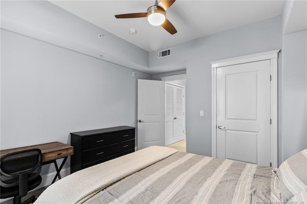 Photo 19 - 222 Glenwood Avenue 208, Raleigh, NC 27603, Raleigh