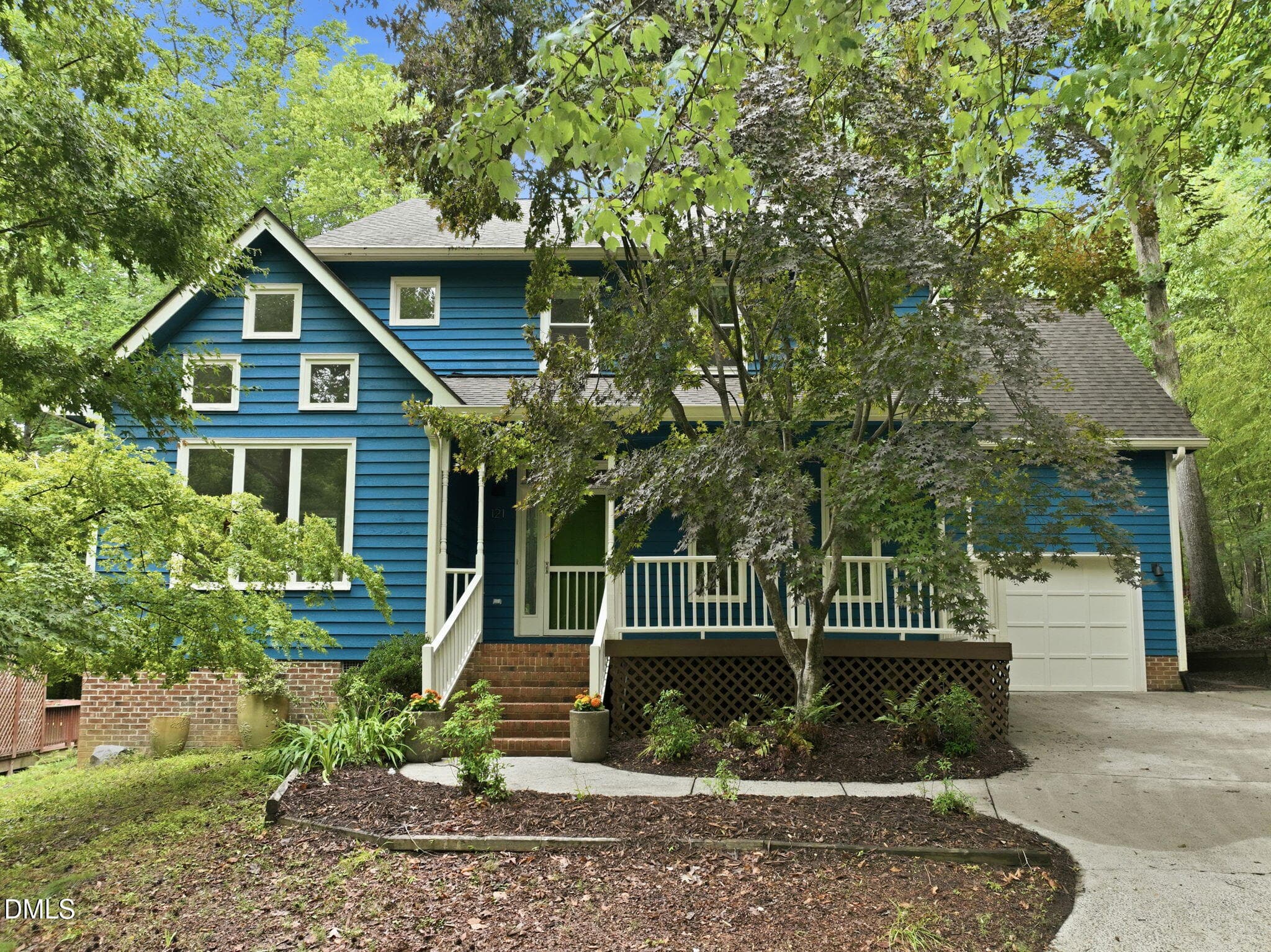 121 Waverly Forest Lane, Chapel Hill, NC 27516