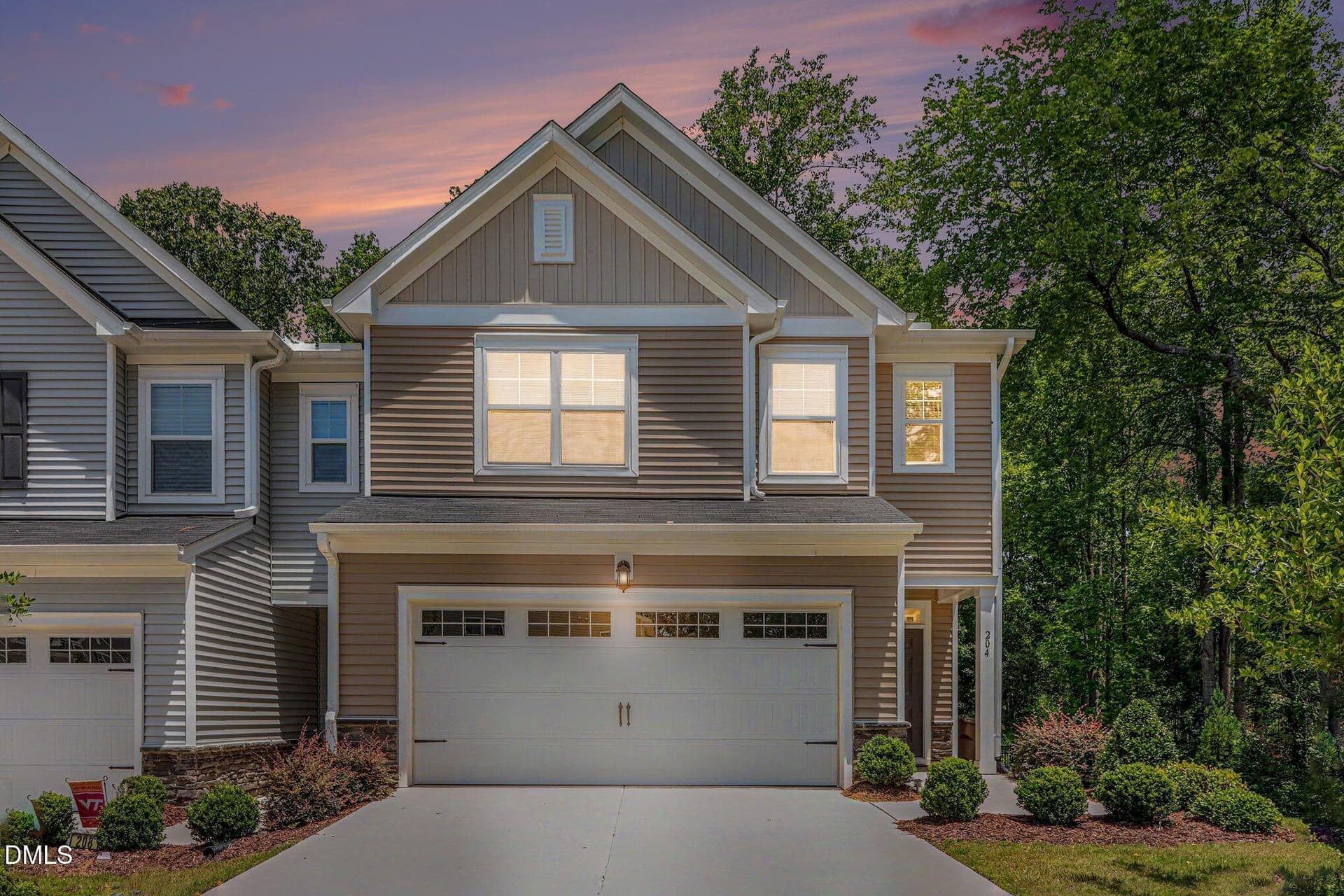 Welcome Home - 204 Hiking Hill Lane 24, Garner, NC 27529