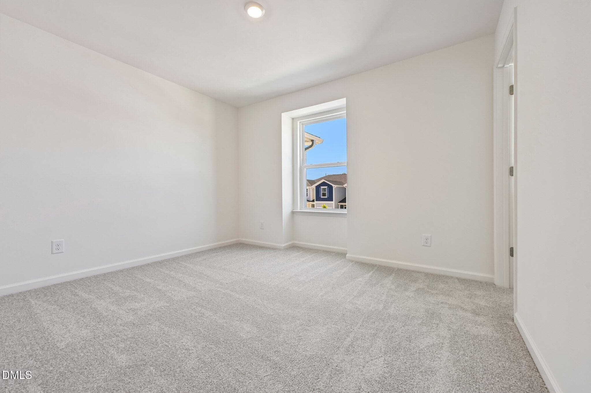 25-web-or-mls-Oakdale Dr-S2204-025 - 2025 Oakdale Drive, Durham, NC 27703