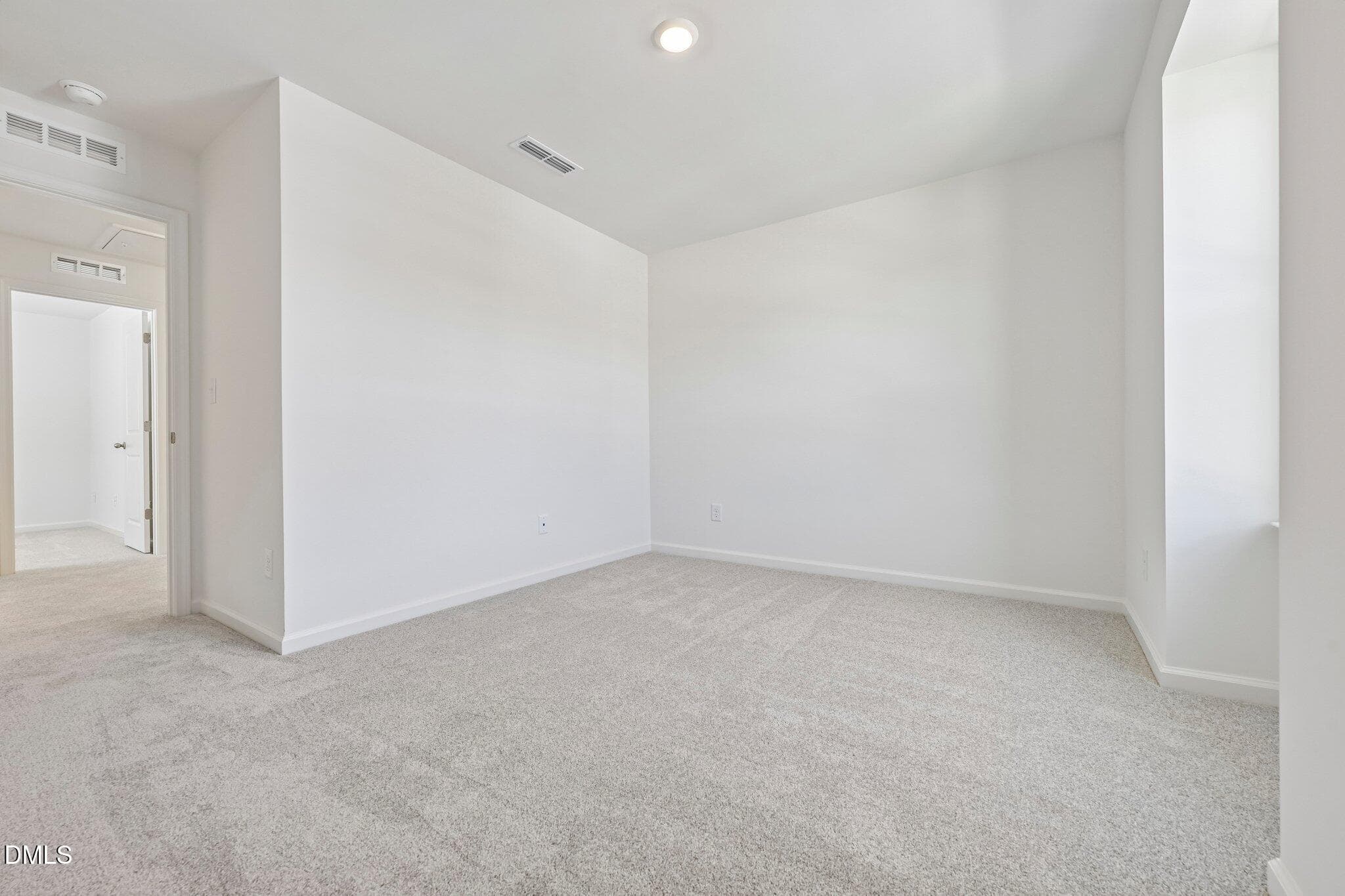 27-web-or-mls-Oakdale Dr-S2204-027 - 2025 Oakdale Drive, Durham, NC 27703