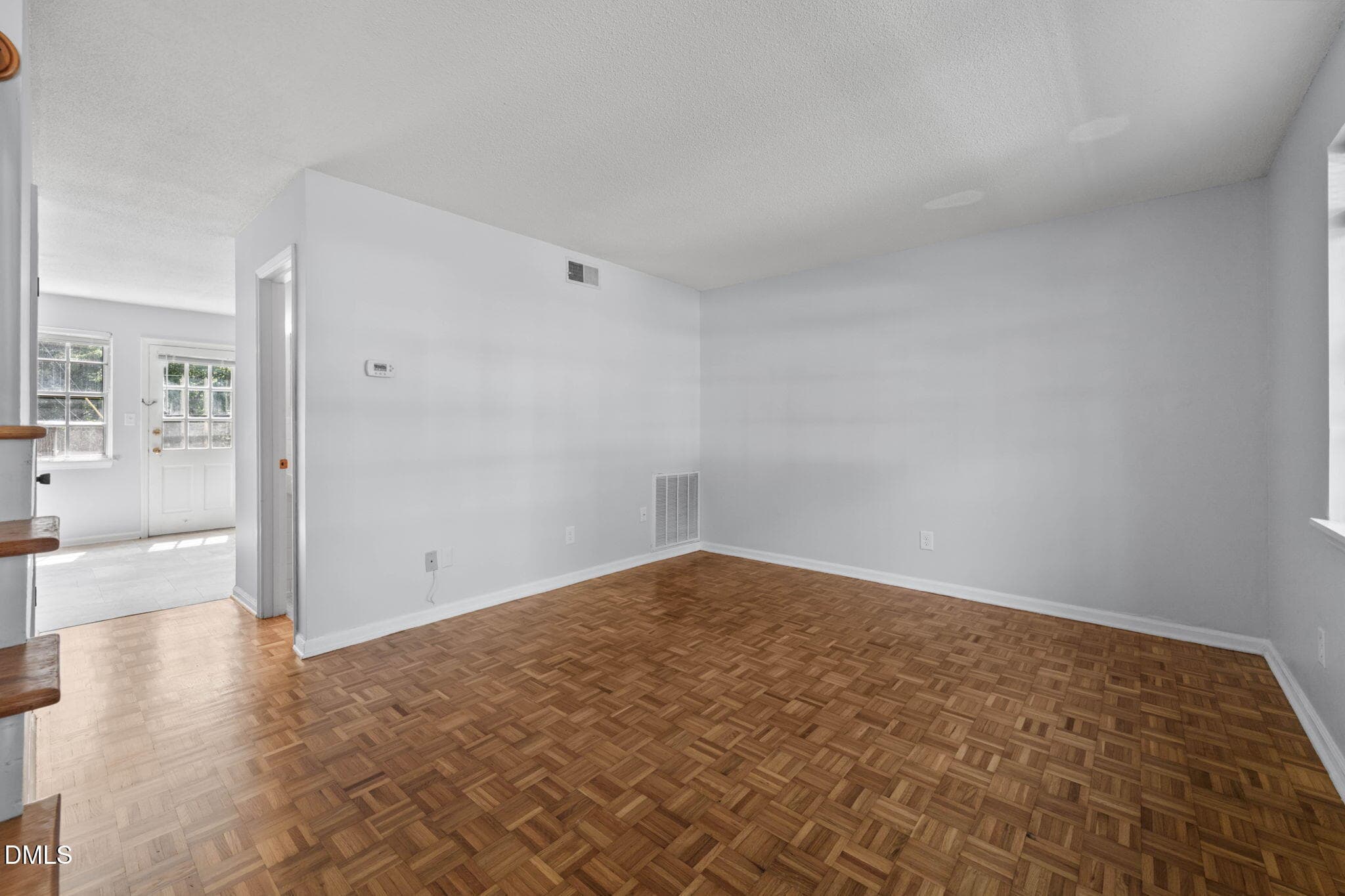 6-web-or-mls-DSC04426 - 1002 Willow Drive Apt 6, Chapel Hill, NC 27514, Chapel Hill