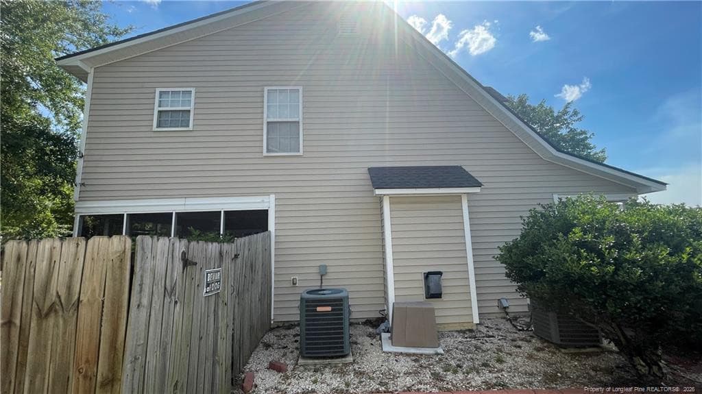 Photo 4 - 4441 Home Stakes Drive, Parkton, NC 28371