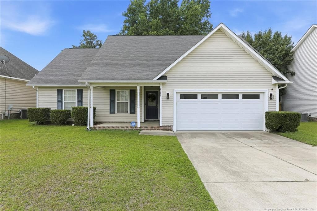 Photo 1 - 2616 Gressitt Point Lane, Fayetteville, NC 28306