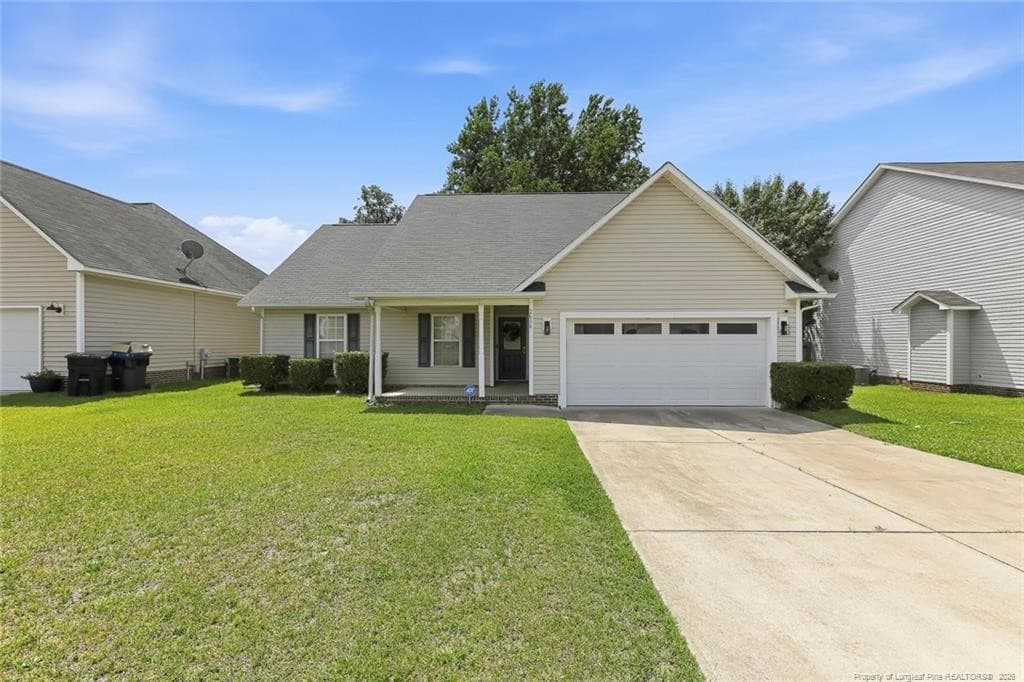 Photo 2 - 2616 Gressitt Point Lane, Fayetteville, NC 28306