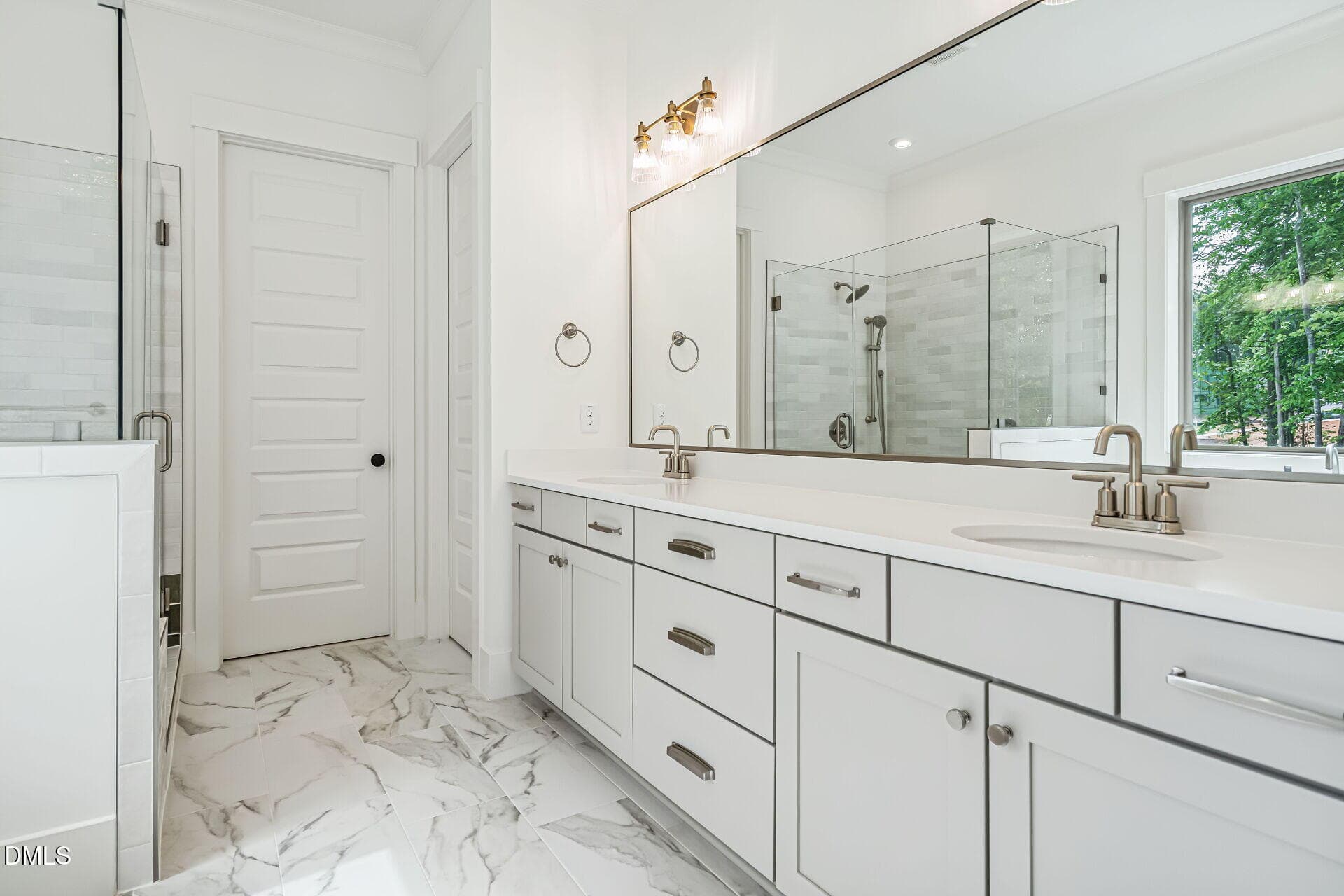 021-1920x1080-primary-bathroom - 476 Mollie Meadow Drive, Zebulon, NC 27597
