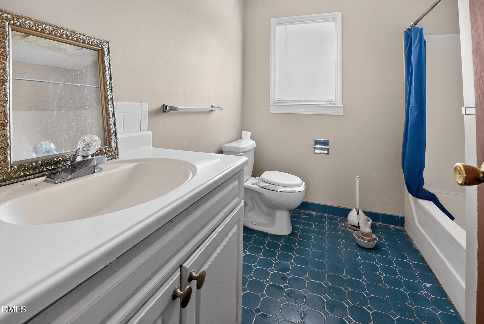 28_215_Terrace_Ct-Bathroom-4700 - 215 Terrace Court, Greenville, NC 27834, Greenville