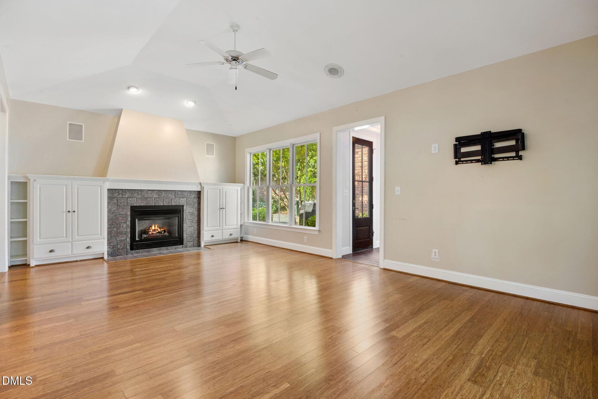 25-web-or-mls-484A5984 - 127 Graylyn Drive, Chapel Hill, NC 27516, Chapel Hill