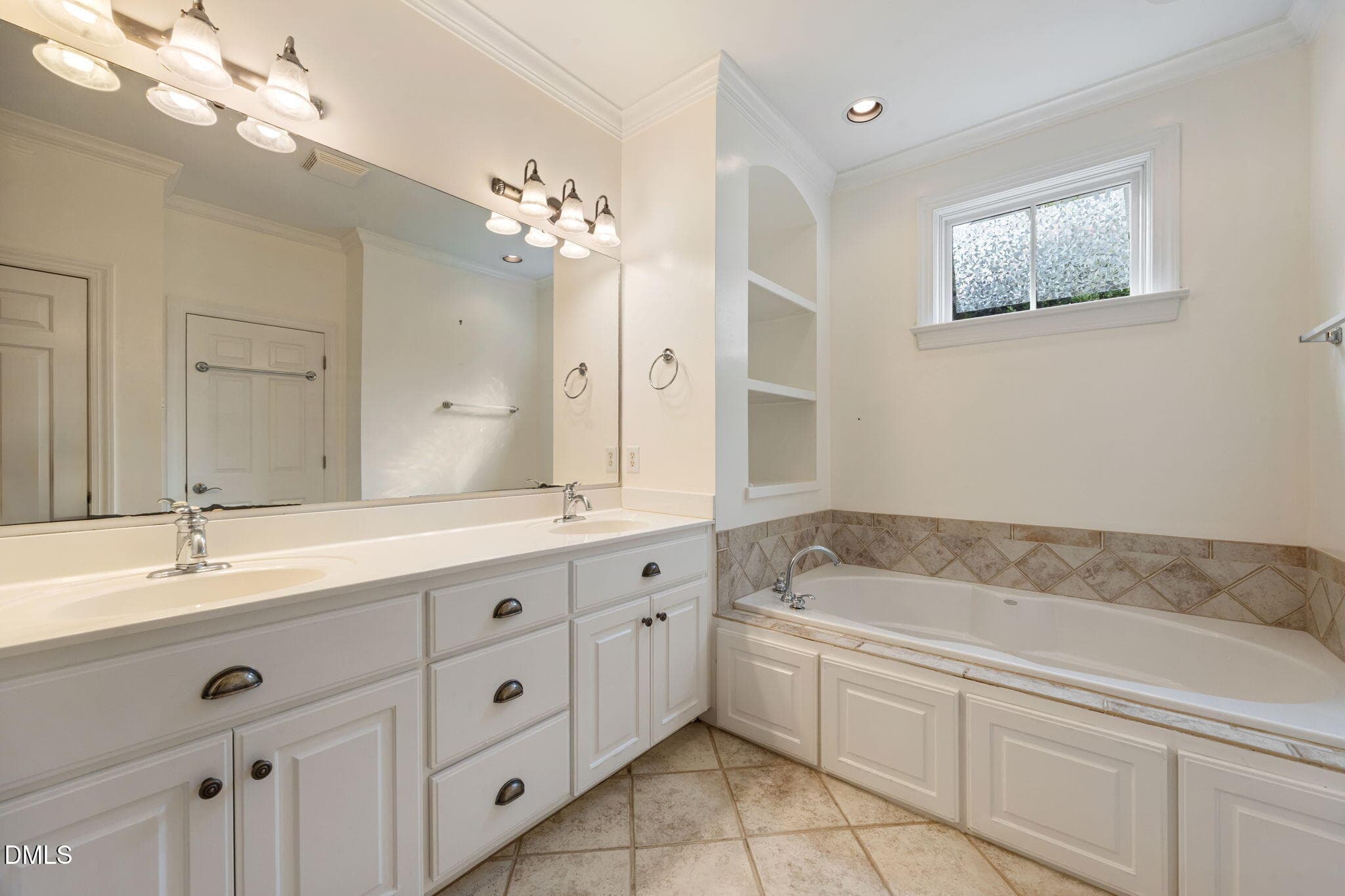 35-web-or-mls-484A6034 - 127 Graylyn Drive, Chapel Hill, NC 27516, Chapel Hill